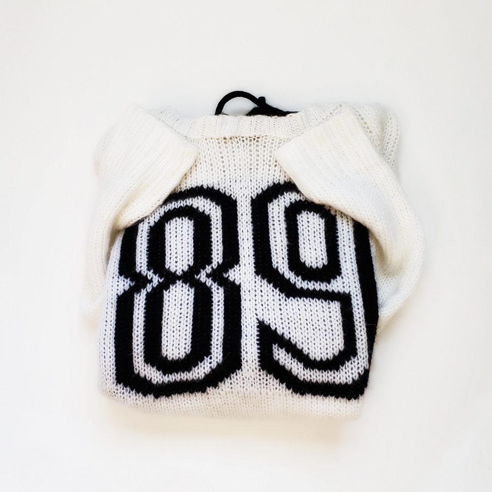 🍂 | Knit Sweatshirt
